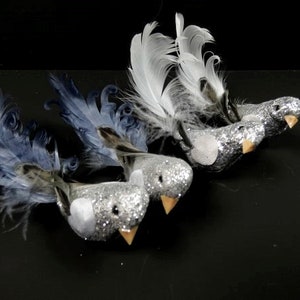 2 künstliche Silber Glitzer Vögel gefälschte Vögel Feder Vögel künstliche Vögel Cake Topper Vögel Verzierungen Scrapbooking Nr. 2