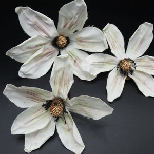 3 White Lily Flower White Silk Lily Flower Artificial Flowers Fake Flowers Silk Flowers Decorative Flowers Craft Flowers