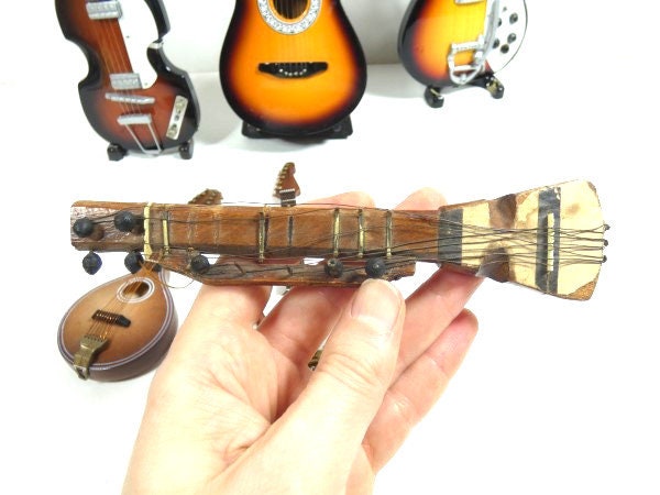 1 ヴィンテージ ミニ弦楽器 ギター ベースギター バンジョー 1 ヴィンテージ ミニ弦楽器 ギター ベースギター バンジョー