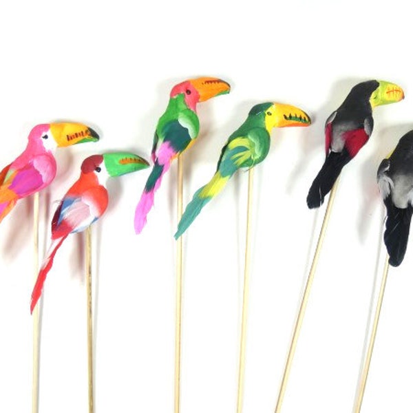 1 Small Fake Toucan Bird Artificial Feather Bird Flower Arrangement Bouquet Wreath Cake Topper Hat Embellishment