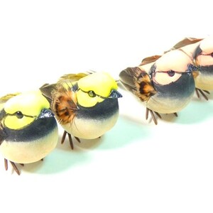 2 Gelbe oder rosa Fake Vögel Künstliche Vögel Kuchen Topper Verzierungen Basteln Vögel Feder Vögel Pilze Vögel Kranz