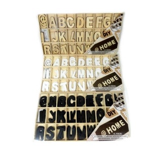 1 juego de 81 letras pequeñas de madera Caja del alfabeto Cajas Letras Scrapbook Craft Letters