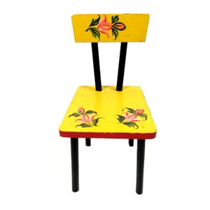 1 Vintage Hand Painted Wooden Doll Chair Miniature Chair Fairy Mini Garden Doll House Chair Furniture Doll Supplies