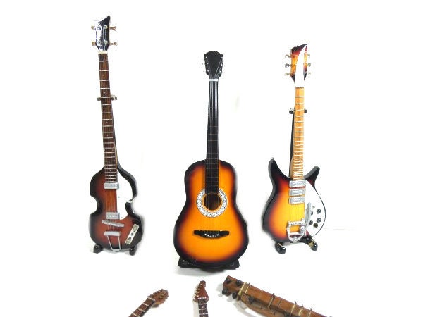 1 Vintage Mini String Instrument Guitar Bas Guitar Banjo Sitar | Etsy