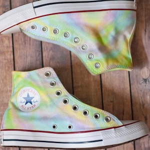 Pastel rose gold converse hot sale