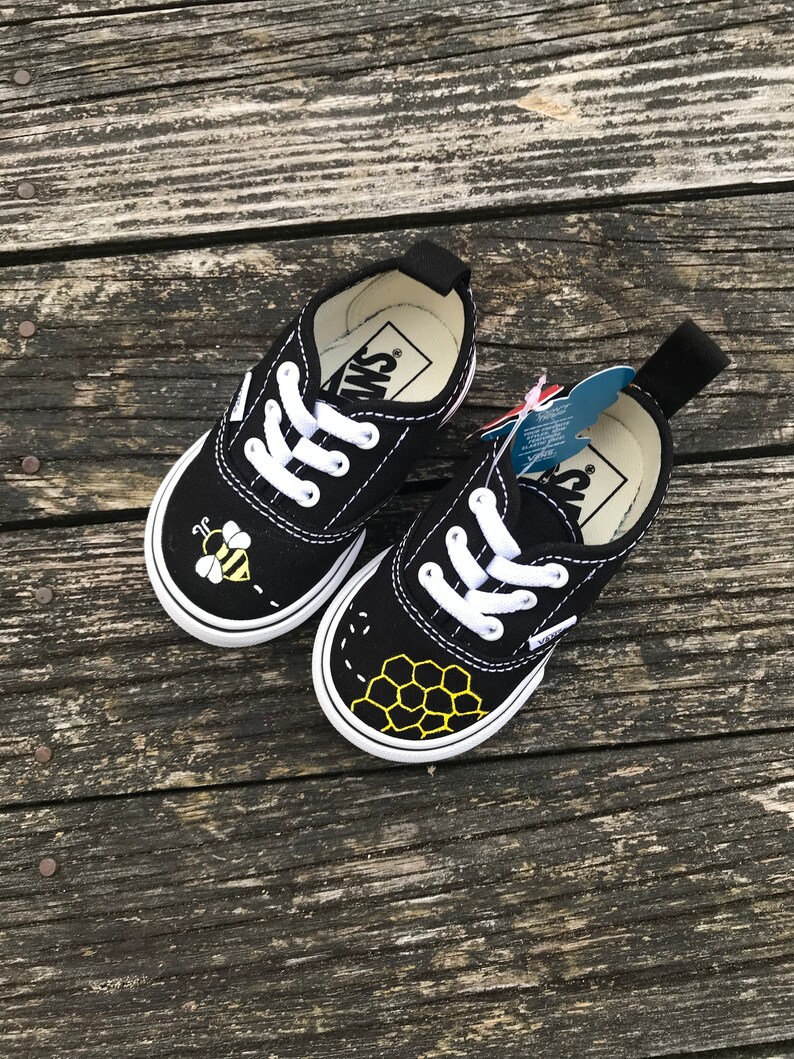 size 3 toddler vans