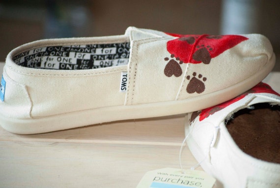 Dog print shop toms