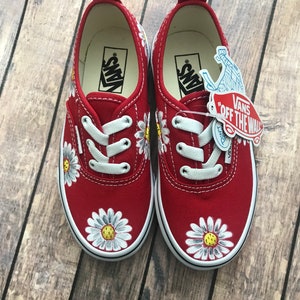 Hand-Painted Daisy Vans: Custom Floral Sneakers