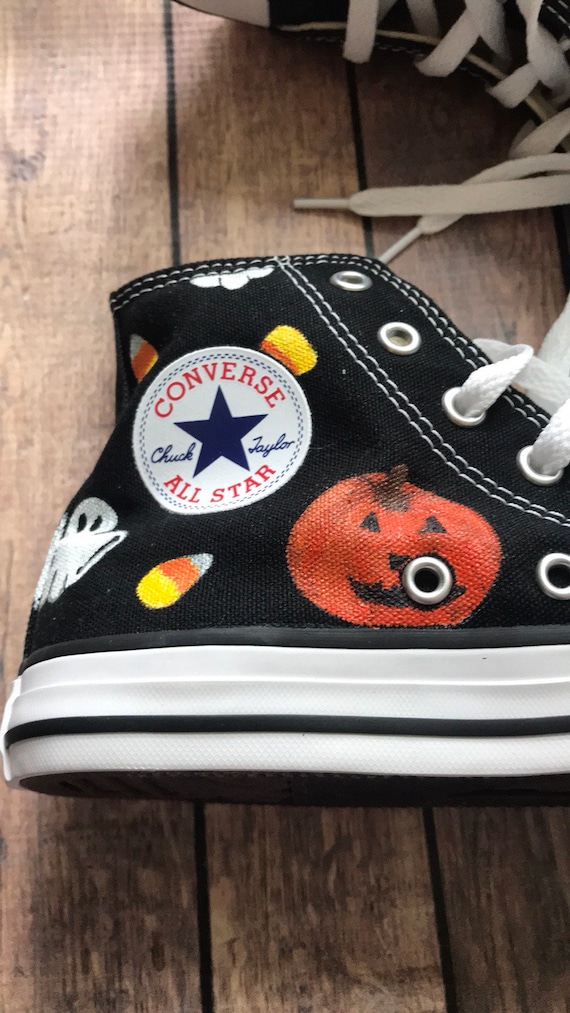 コンバース　Halloween Witchy Halloween Hand Embroidered Converse Pumpkin Witch Hat