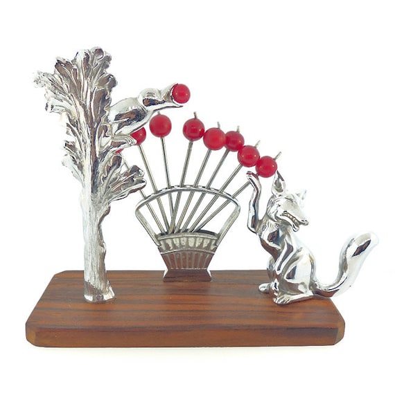 French Art Deco Raven & Fox Chrome and Bakelike Cocktail Pick Set