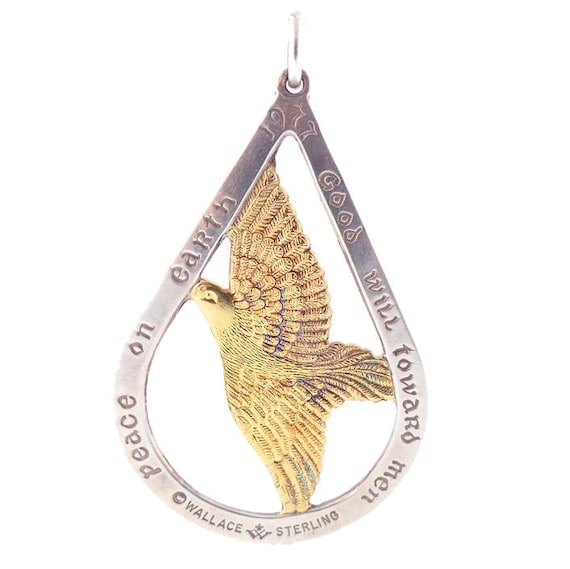 Wallace Sterling Silver Peace On Earth Dove 1977 Christmas Ornament