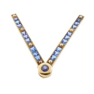 14K Gold Sapphire Pearl World War ll &quot;V&quot; Victory Pin