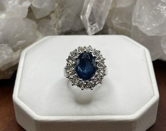 Beautiful Vintage Blue Stone Sapphire like with Cubic Zirconia accents Costume White Gold Like Statement Ring Size 8