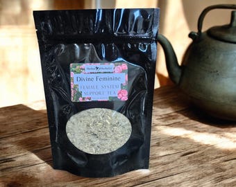 Mezcla de hierbas orgánicas Divine Feminine para el apoyo de las mujeres