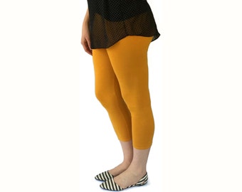 ladies coloured cropped leggings
