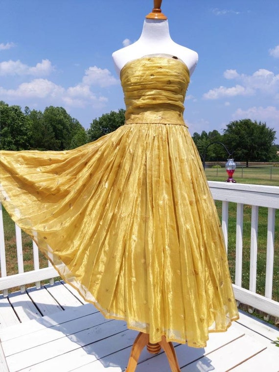 Dress made from sari hotsell