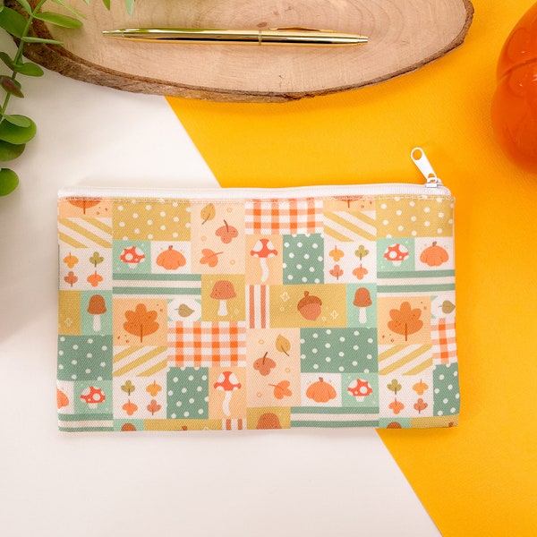 Cozy Patchwork - Pencil Case | daisy, flowers, case, pouch, canvas, makeup bag