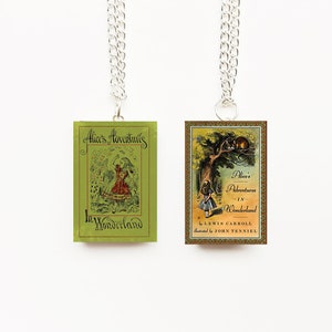 Alice's Adventures in Wonderland Miniature Book Necklace Keychain | Lewis Carroll | Classic Novel | Alice in Wonderland | Bookish Gift