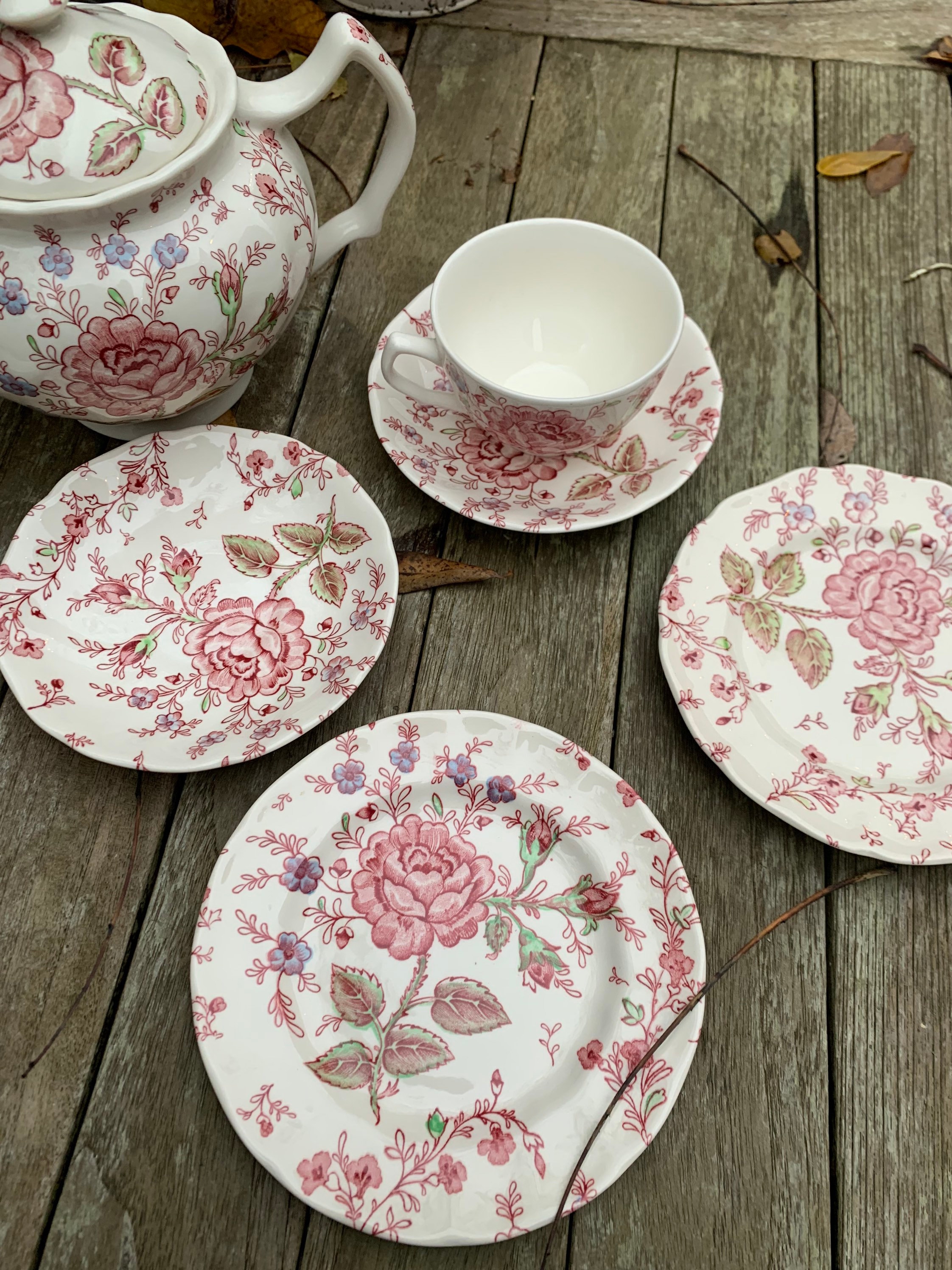 Rose Chintz Johnson Bros Teapot Cups and Cake Plates Vintage. Etsy