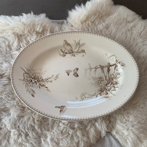 Petrus Regout Malaga antique bird bowl 40x30 cm 1900