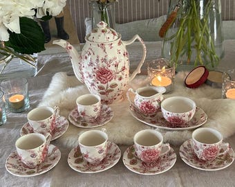 A Beautiful Vintage Johnson Brothers/bros- Rose Chintz- Pink