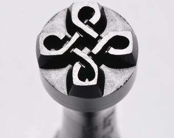 KSm-043 Mittelgroßer Acrylstempel - Keltisches Knotenkreuz