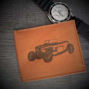 Ihre Wahl eines 1932-1972 Ford, Lincoln, Mercury (Galaxy, Torino, Cobra, Gran Torino, Maverick) Bildes auf einer Echtleder-Geldbörse für Männer