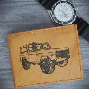Ihre Wahl eines 1950-2024 Ford Truck /SUV (F100,F-150,F Serie,Ranger,Bronco,SVT Lightning,Raptor) Bild auf einer Echtleder Brieftasche für Herren