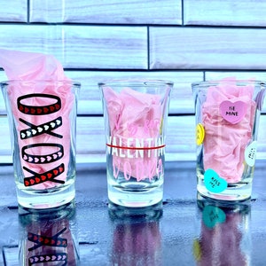Valentine’s Shot Glass Set