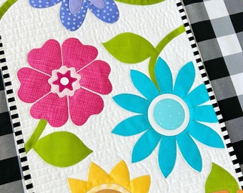 Flower Garden Table Runner Pattern PDF