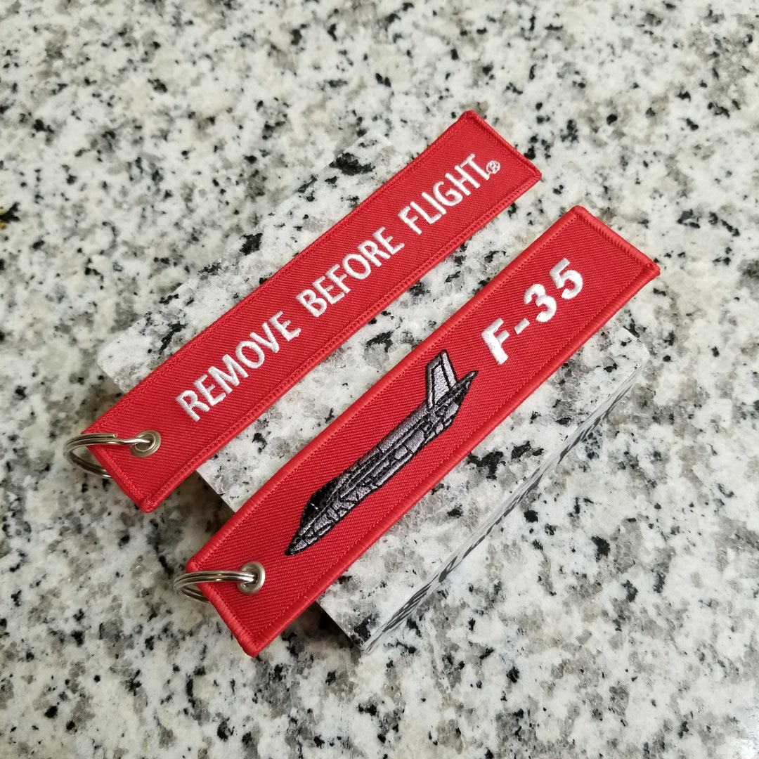 REMOVE BEFORE FLIGHTタグ kawasaki Amazon.com: Remove Before Flight DARK RED Key Chain Aviation