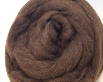 Wool Fiber Spinning Corriedale Roving - Natural Brown