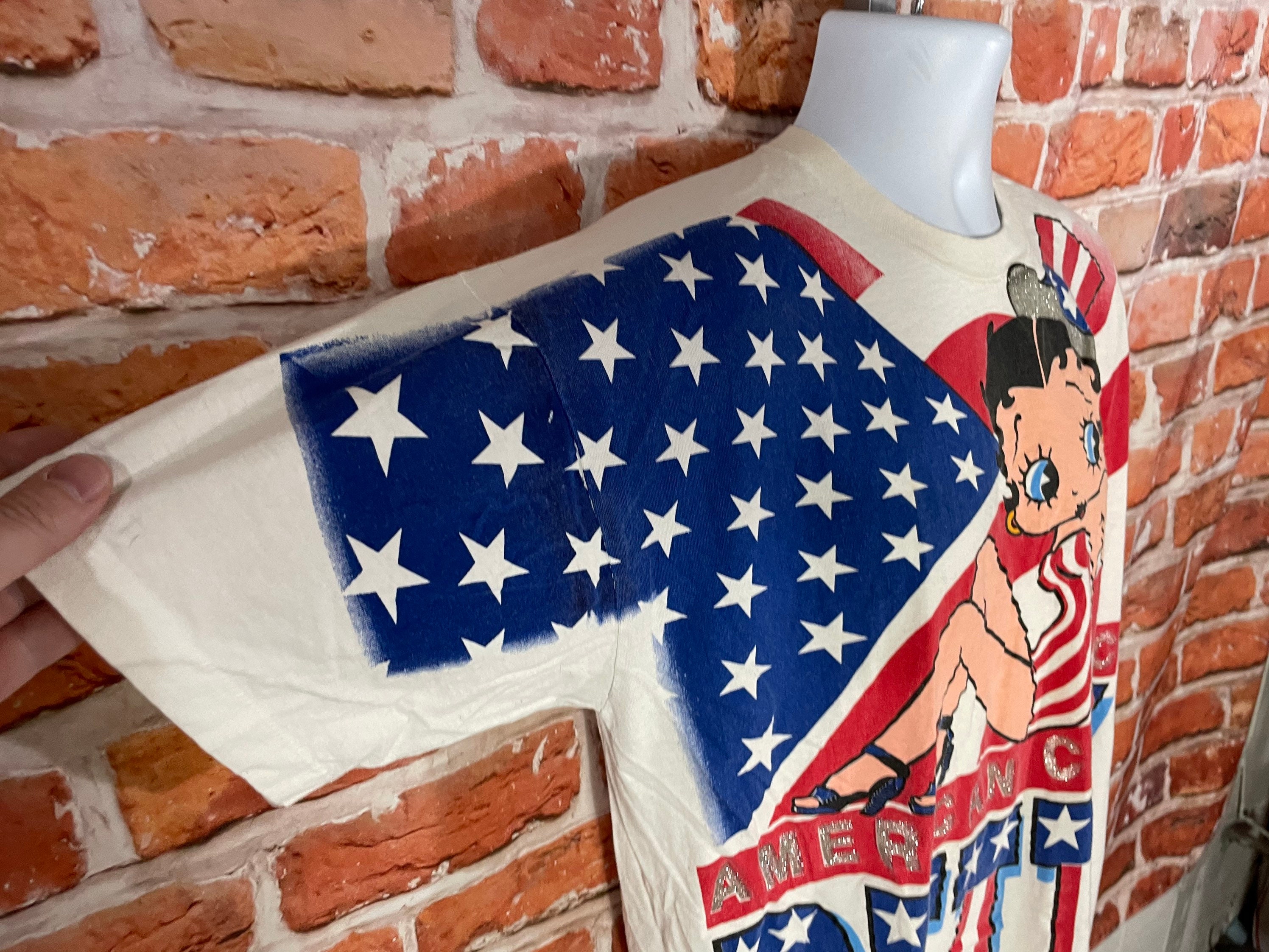 Vintage 90s Betty Boop American Classic All Over Print Vintage 90s Betty Boop American Classic All Over Print