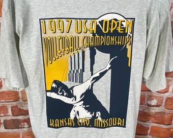 ビンテージレアUSA VOLLEYBALL CHAMPIONSHIPS T XL Vtg 90s Champion USA Volleyball T-shirt Red M Single Stitch