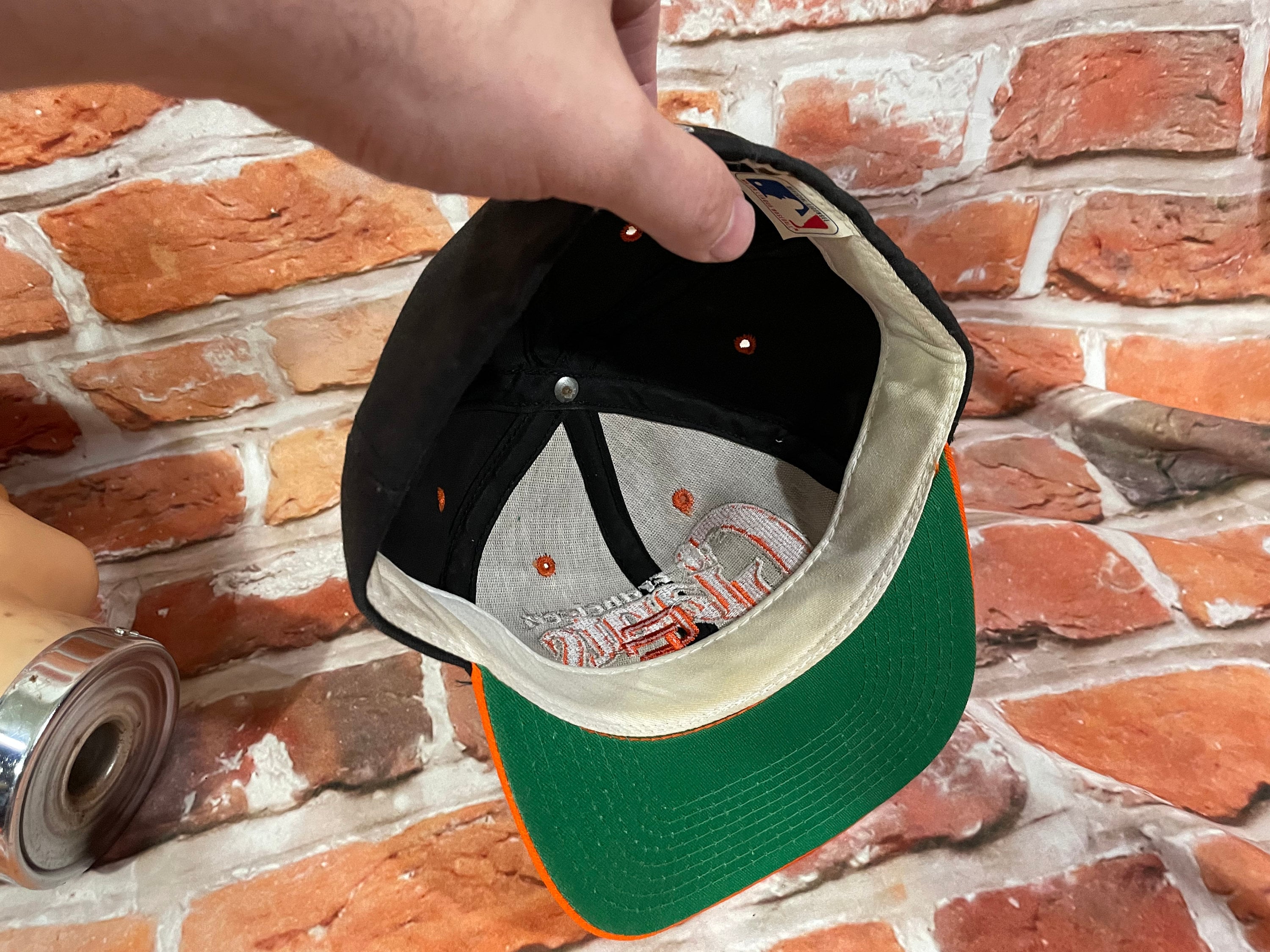 Vintage 90s San Francisco Giants Fitted 7 1/8 Snapback Hat by the