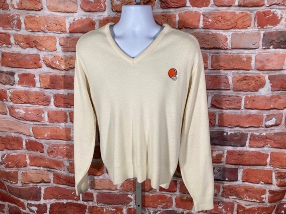 cleveland browns v neck