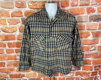 vintage 60s Envoy wool plaid flannel shirt - fits M/S - emo indie grunge mod