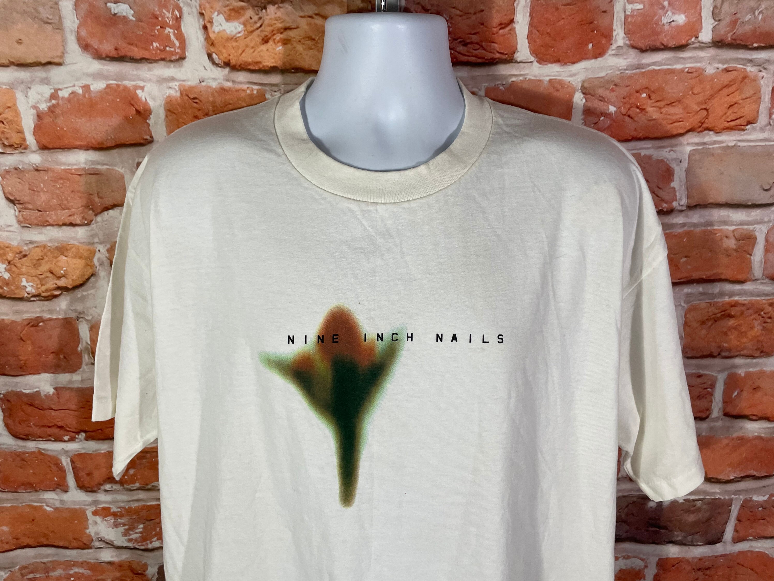 Vintage Nine Inch Nails Fragility 2000 Shirt w tour dates sz ...