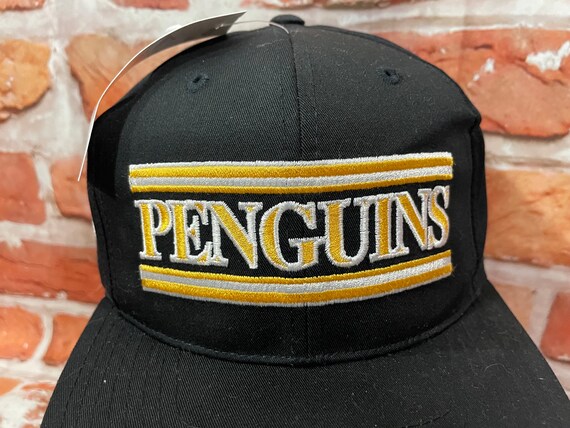vintage NWT Pittsburgh Penguins Annco bar snapbac… - image 2