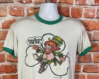 Camiseta vintage de duende Budweiser de los 80 - Camisa irlandesa del Día de San Patricio - Talla L corta