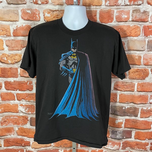 vintage 1988 Batman shirt - fits L - single stitched grunge tee