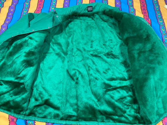 ultimate grunge Vintage 70s Kelly Green Fuzzy Lin… - image 9