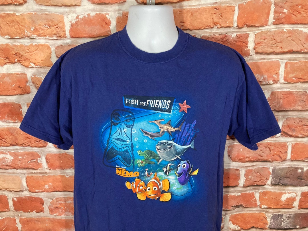 Vintage Finding Nemo Fish Are Friends Disney Movie Promo Tee