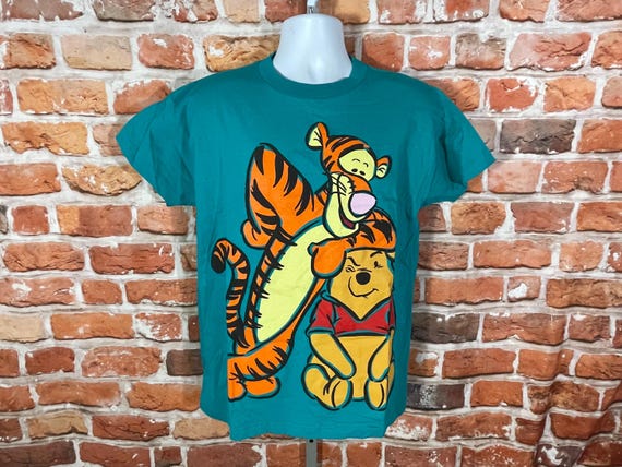 90s Women's Tigger & Pooh Shirt - Sz M - Big Print Grunge
