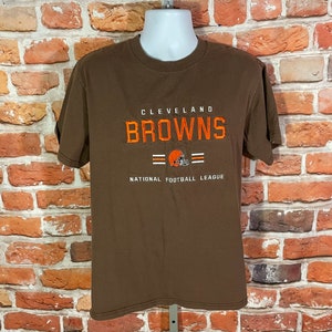 vintage 90s Cleveland Browns shirt w embroidered design - sz M - grunge era tee