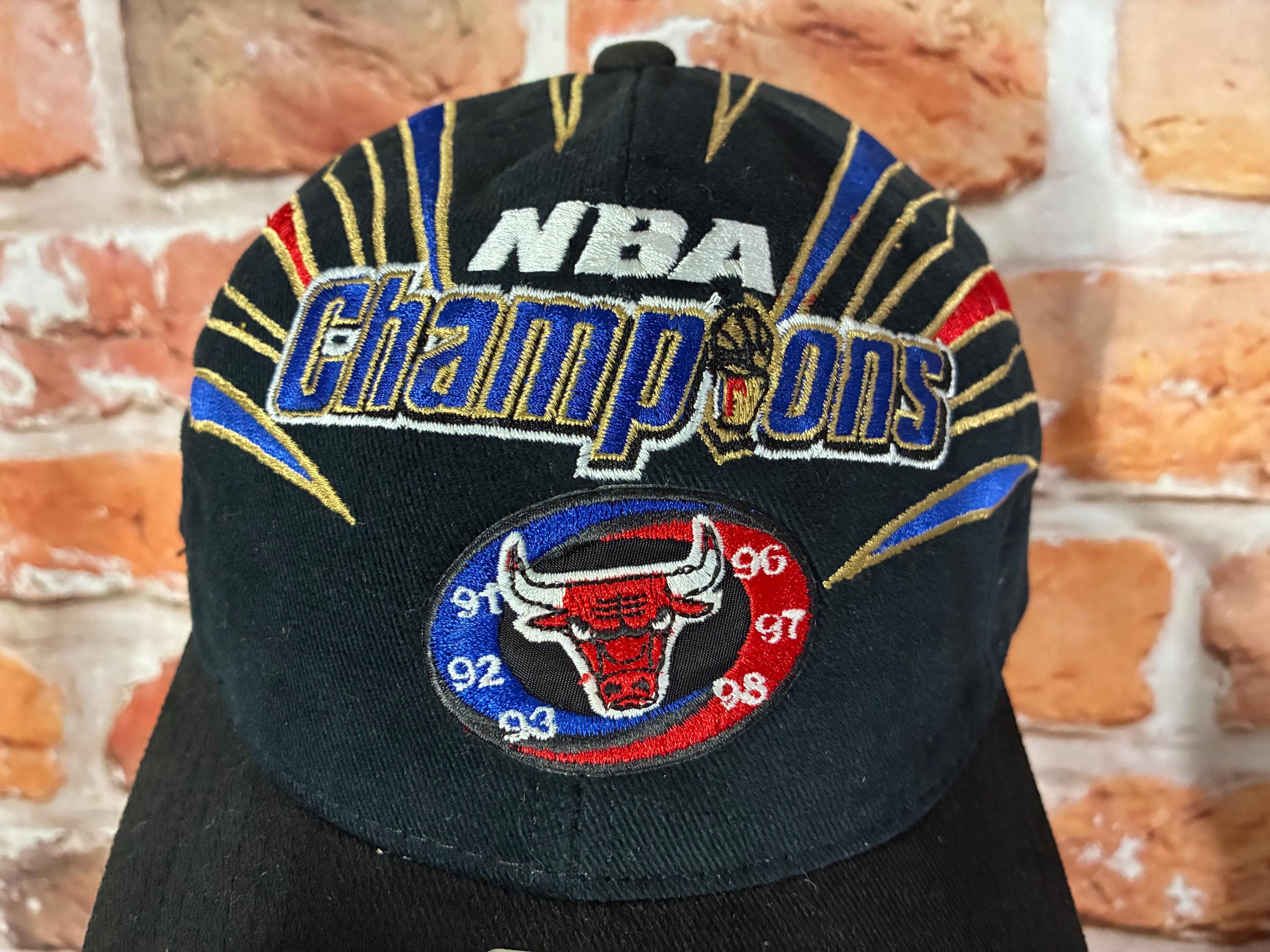 Vintage 1998 Chicago Bulls NBA Champions Starter Locker Room
