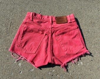 vintage 80s Levis pink reworked cutoff short shorts sz 30 white tab