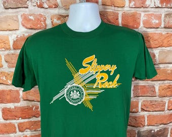 vintage 80s Slippery Rock University shirt - fits M - green single stitched