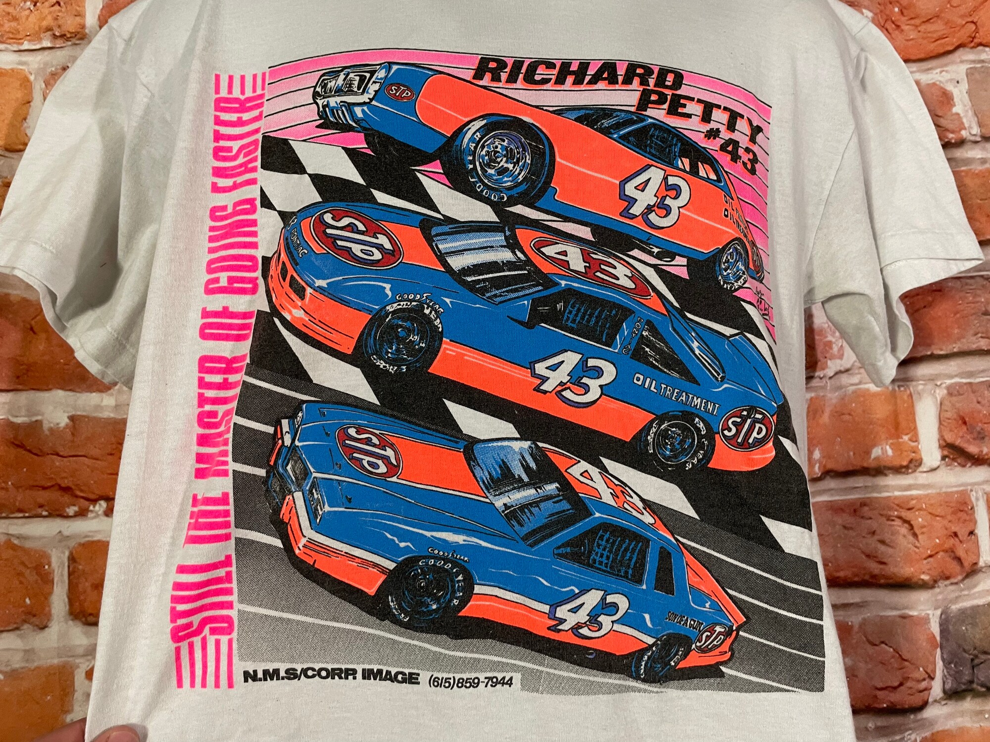 Discover vintage 80s Richard Petty shirt - fits L - soft single stitch