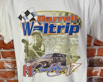 vintage Darrell Waltrip shirt - sz L - Nascar 90s y2k tee